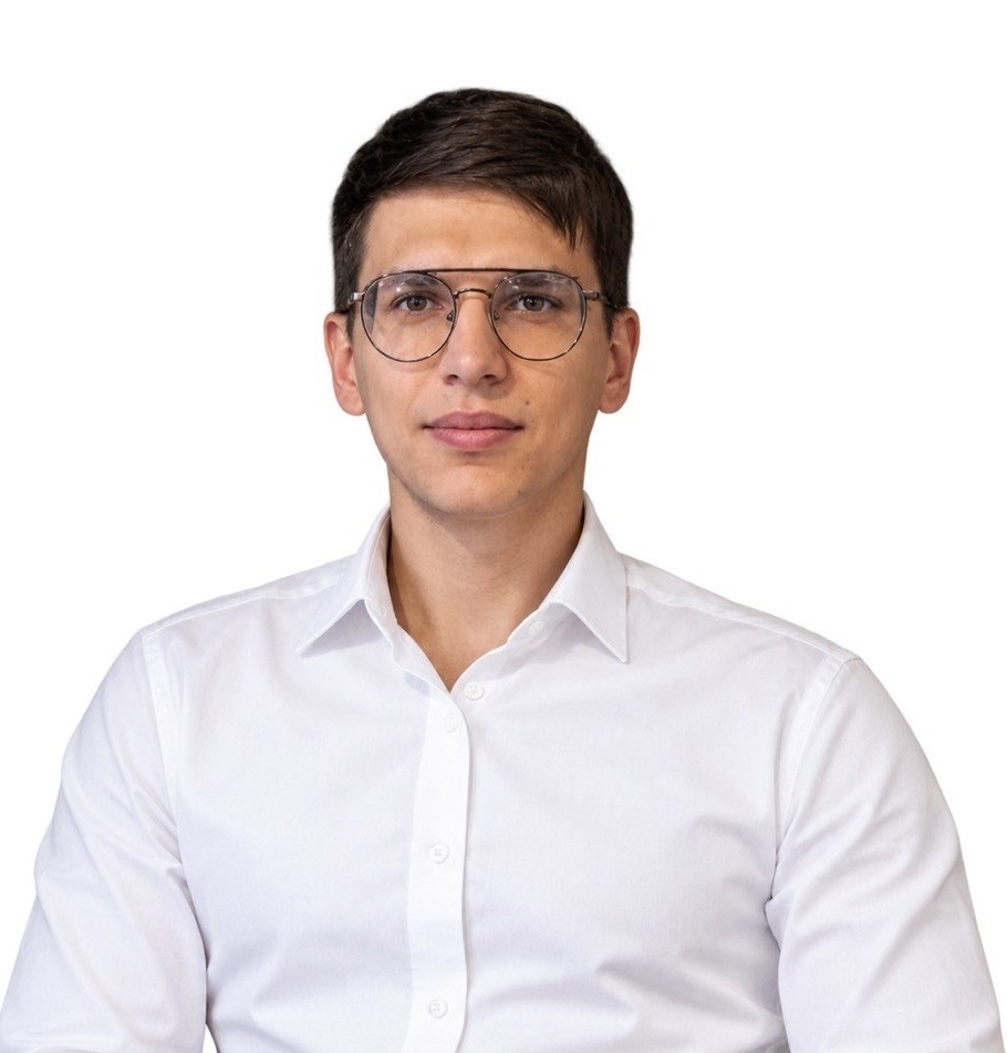 Николаев Николай